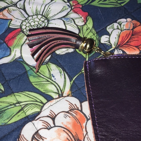 Leather clutch/laptop case in plum - Picture 3 of 5